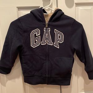 Boys size 5 navy Gap Sherpa hoodie